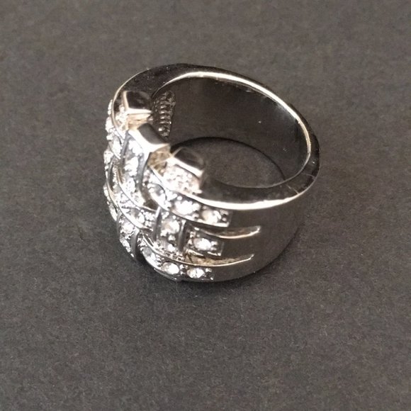 Cocktail Ring - Picture 3 of 9